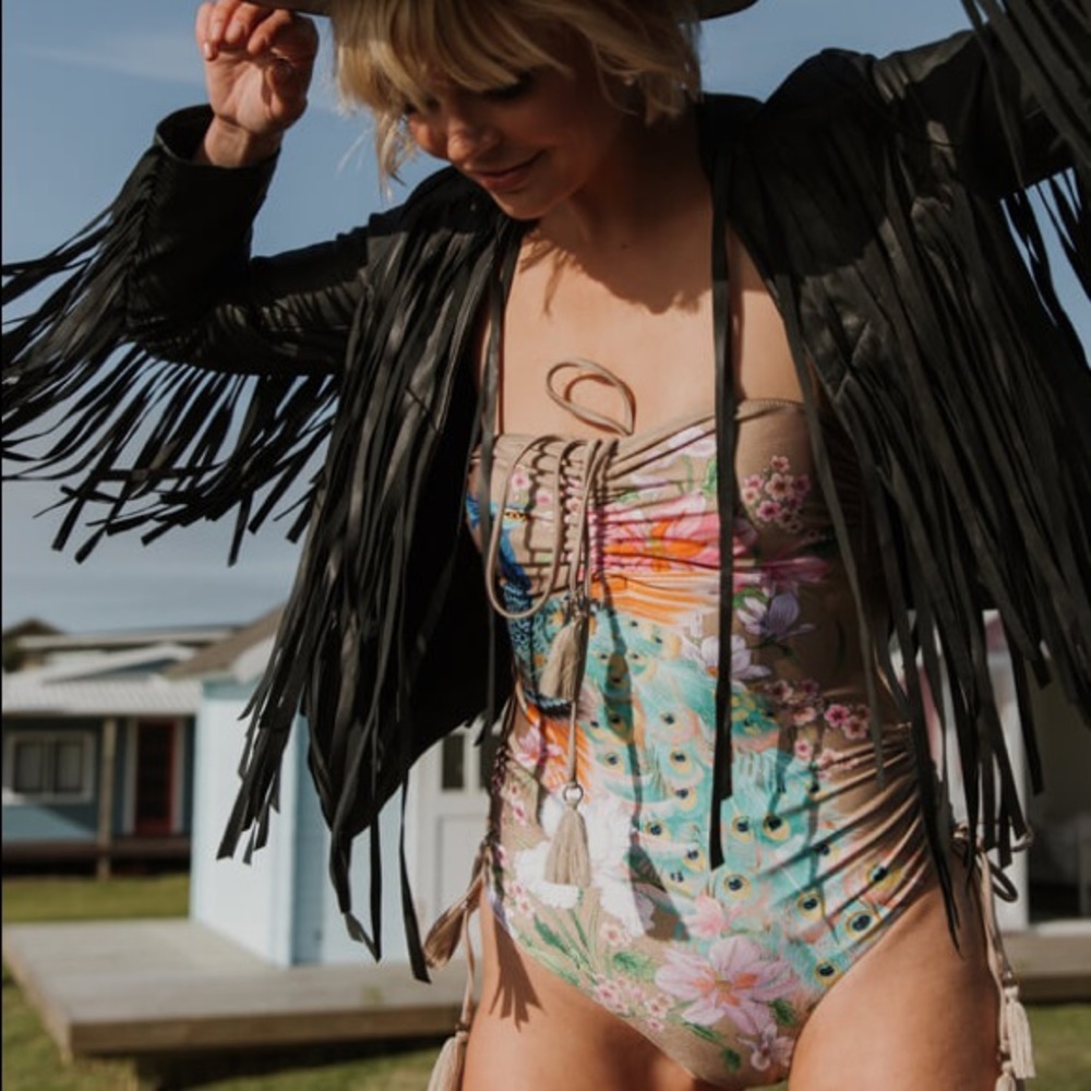 Spell Waterfall One Piece NWT - Picture 3 of 6